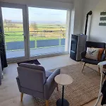 Appartement Cosy A Avec Parking Prive - Fr-1-584-392 *